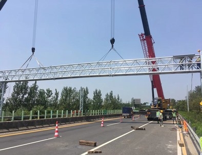 晋城晋城门架标牌施工现场